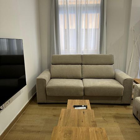 Alderete Suites Malaga Exterior photo