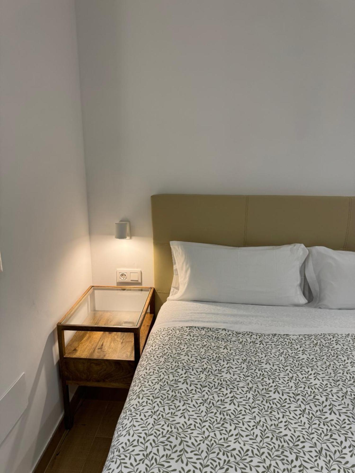 Alderete Suites Malaga Exterior photo